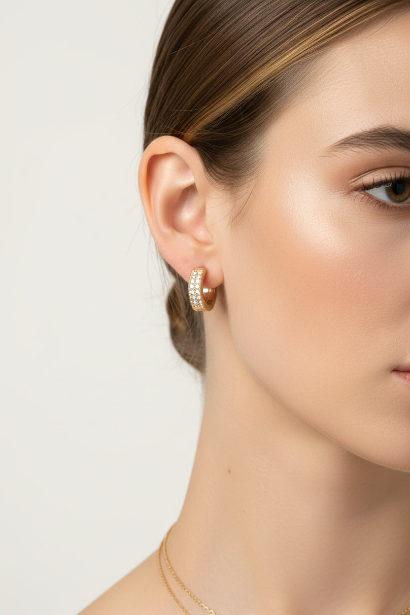 ORECCHINI CERCHIO ZIRCONE -ACCIAIO 316LDORATO WATERPROOF