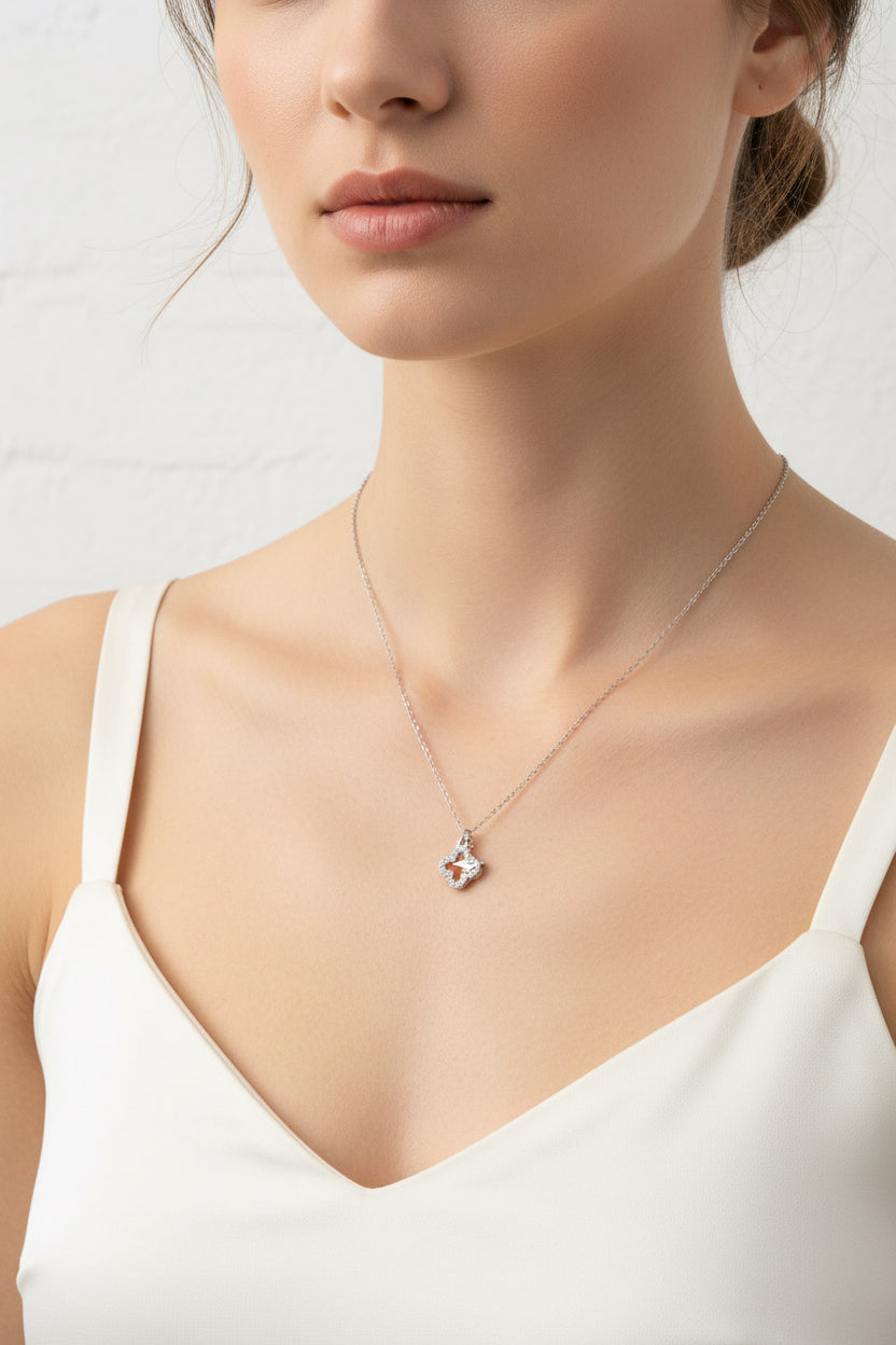 COLLANA QUADRIFOGLIO.ACCIAIO INOX