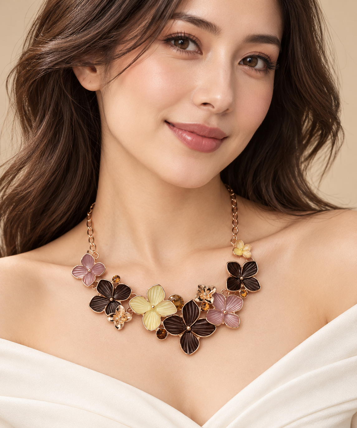 COLLANA CON FIORI SMALTATE STRASS-METALLO LEGHE DI ZINCO